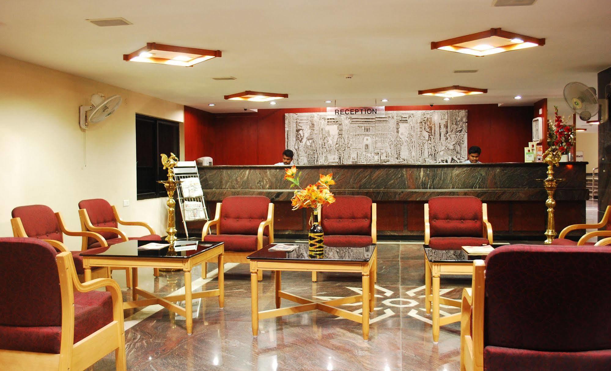 Hotel Rajadhane Мадурай Екстер'єр фото
